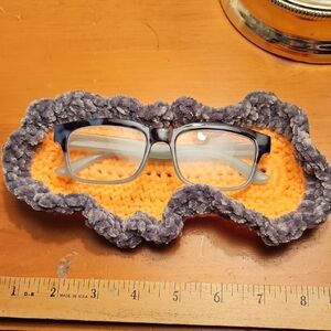 Handcrafted Yellow Eyeglasses Tray